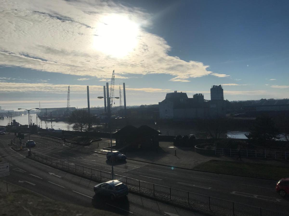 Entire Flat With View To River Yare, H 1 Great Yarmouth Esterno foto